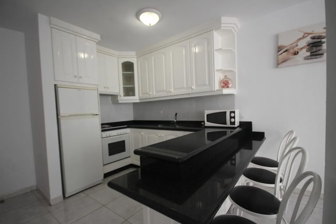 Apartman Apartamentos Isla Tenerife Sur (Adults Only) Tenerife Island